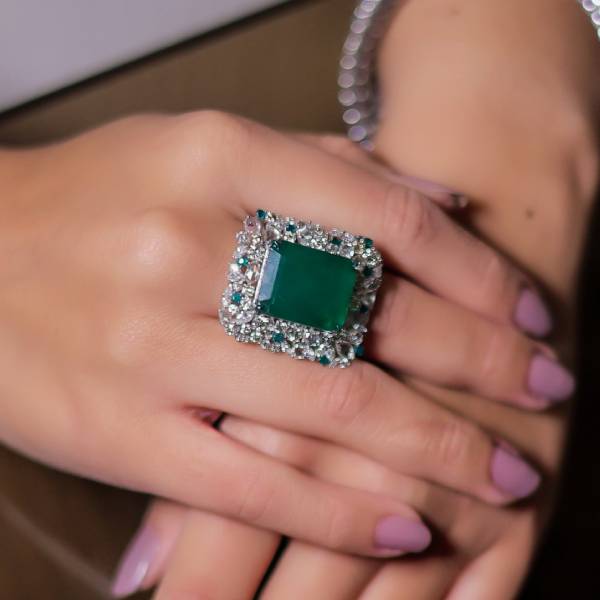 Curabitur cursus dignis